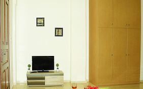 Mat Old Town Apartments A
